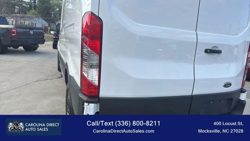 2023 Ford Transit Cargo Van Medium Roof w/LWB