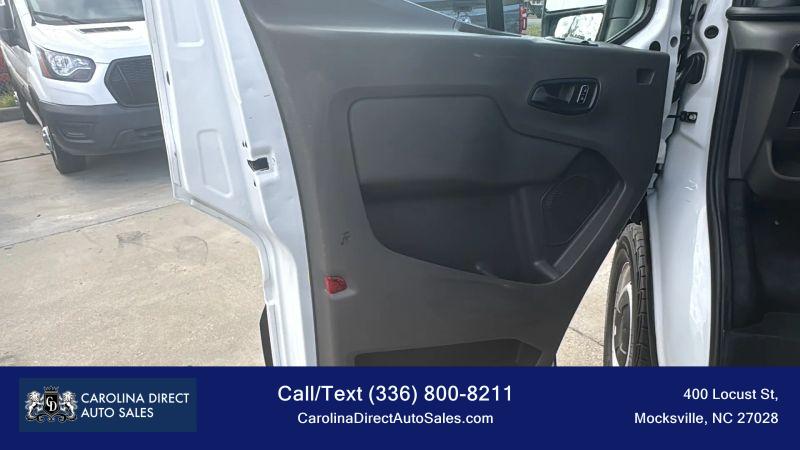 2023 Ford Transit Cargo Van Medium Roof w/LWB
