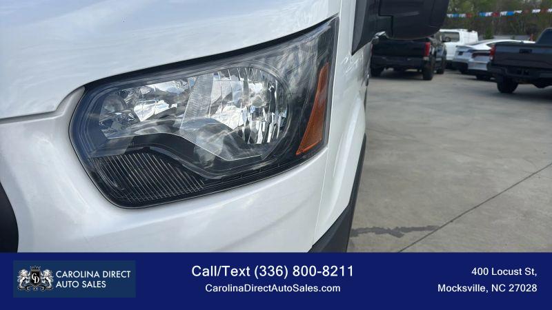 2023 Ford Transit Cargo Van Medium Roof w/LWB
