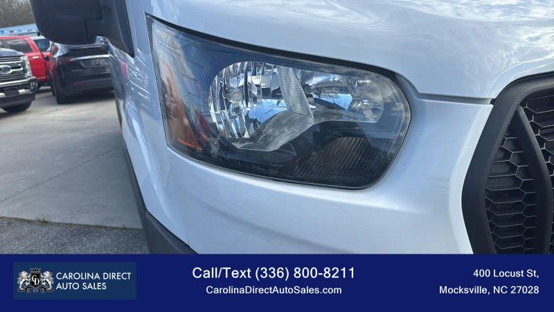2023 Ford Transit Cargo Van Medium Roof w/LWB