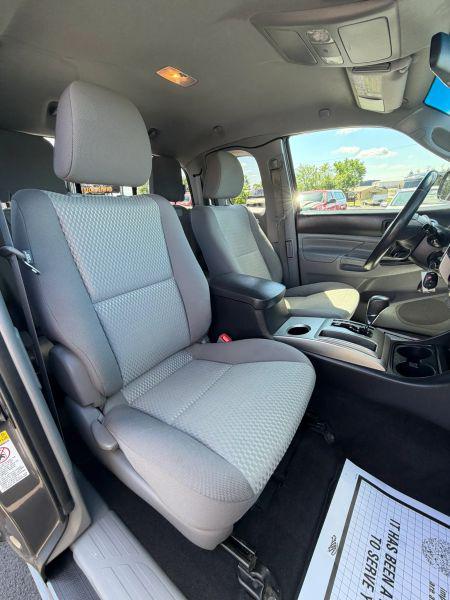2014 Toyota Tacoma Base V6