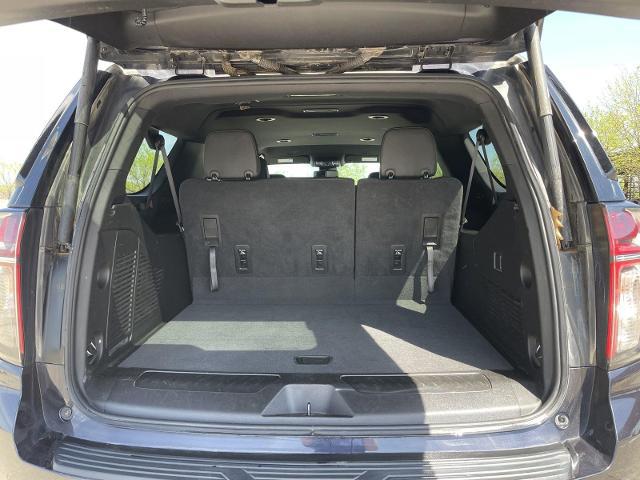 2024 Chevrolet Suburban 2WD LT