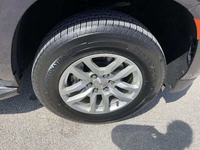 2024 Chevrolet Suburban 2WD LT