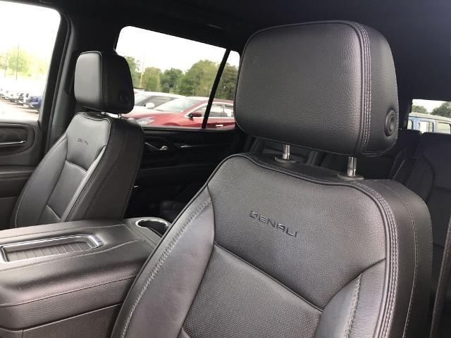 2023 GMC Yukon 4WD Denali