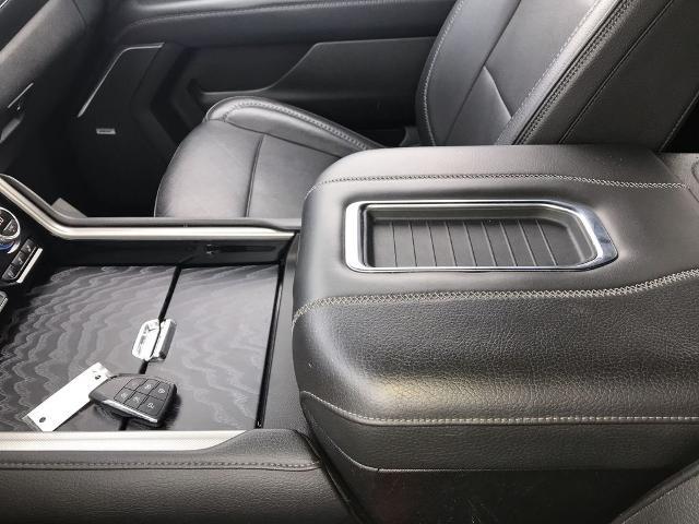 2023 GMC Yukon 4WD Denali