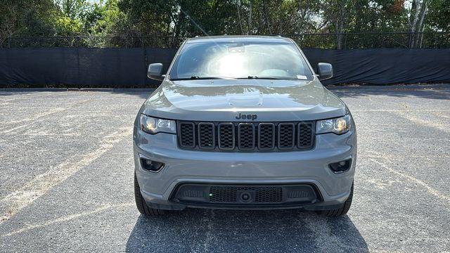 2022 Jeep Grand Cherokee Laredo X 4x2