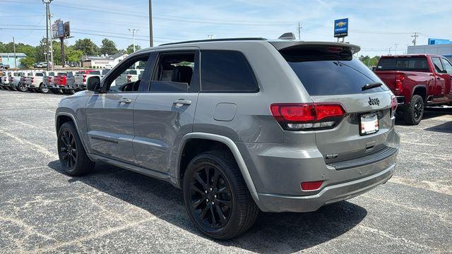 2022 Jeep Grand Cherokee Laredo X 4x2