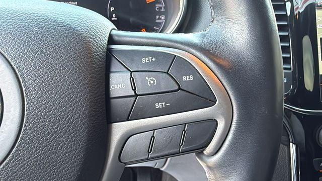 2022 Jeep Grand Cherokee Laredo X 4x2