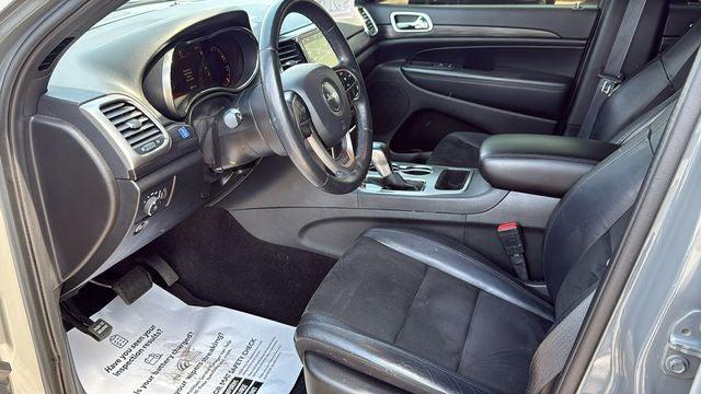 2022 Jeep Grand Cherokee Laredo X 4x2