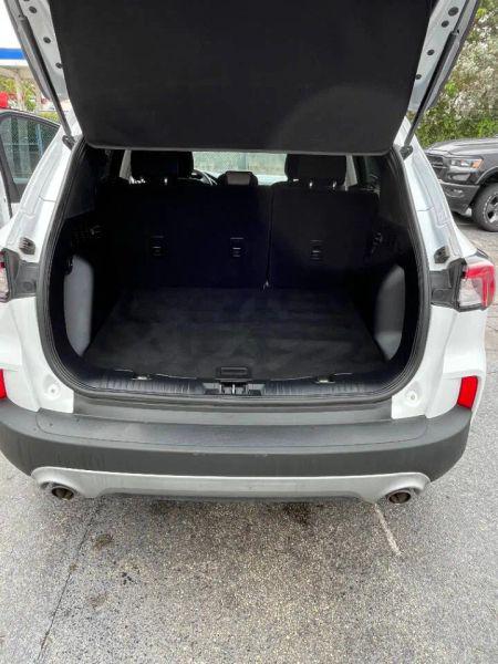 2022 Ford Escape SE Hybrid