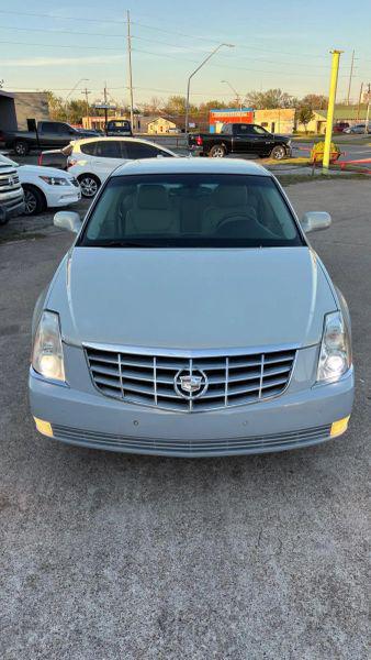 2009 Cadillac DTS 1SC for sale in Garland, TX