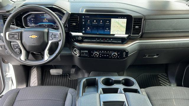 2025 Chevrolet Silverado 2500HD 4WD Crew Cab Long Bed LT