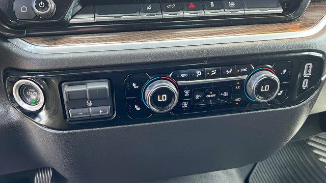 2025 Chevrolet Silverado 2500HD 4WD Crew Cab Long Bed LT