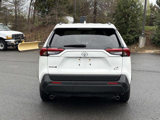 2025 Toyota RAV4 Hybrid LE