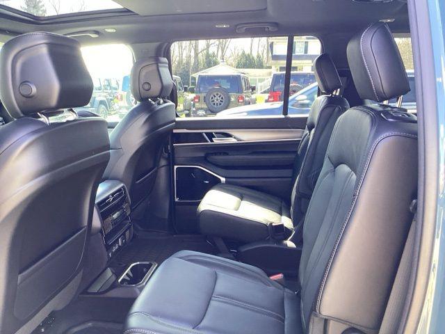 2026 Jeep Grand Wagoneer L Limited Altitude 4x4