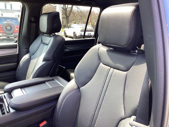 2026 Jeep Grand Wagoneer L Limited Altitude 4x4