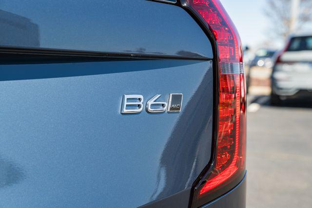 2026 Volvo XC90 Plus, B6 AWD Gas (mild hybrid), Gasoline, Bright, 7 Seats