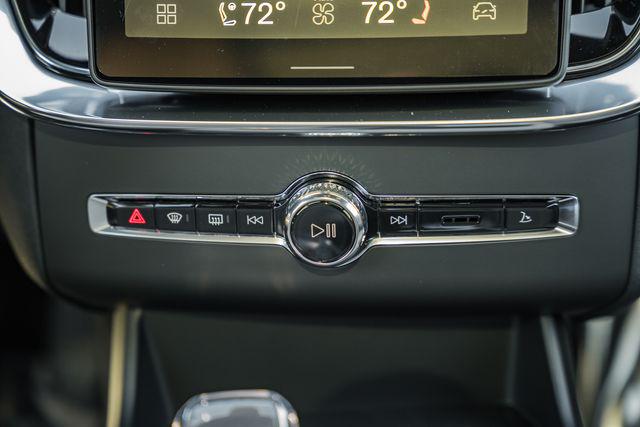2026 Volvo XC90 Plus, B6 AWD Gas (mild hybrid), Gasoline, Bright, 7 Seats