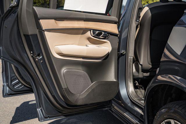 2026 Volvo XC90 Plus, B6 AWD Gas (mild hybrid), Gasoline, Bright, 7 Seats