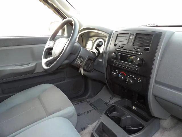 2005 Dodge Dakota ST