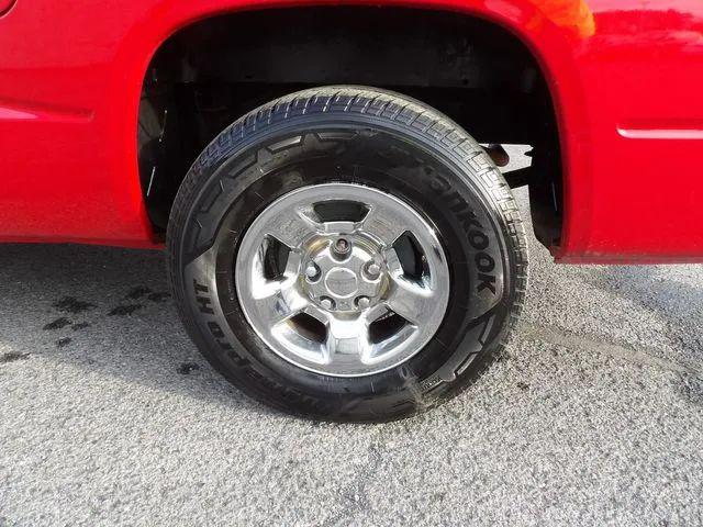 2005 Dodge Dakota ST