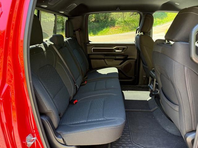 2025 Ram 1500 Big Horn Crew Cab 4x4 5'7" Box