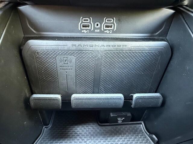 2025 Ram 1500 Big Horn Crew Cab 4x4 5'7" Box