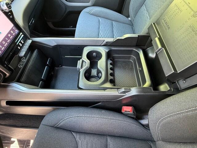 2025 Ram 1500 Big Horn Crew Cab 4x4 5'7" Box