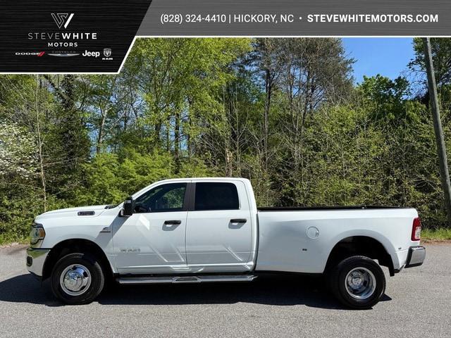 2024 Ram 3500 Big Horn Crew Cab 4x4 8' Box for sale in Hickory, NC