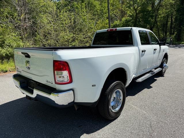 2024 Ram 3500 Big Horn Crew Cab 4x4 8' Box