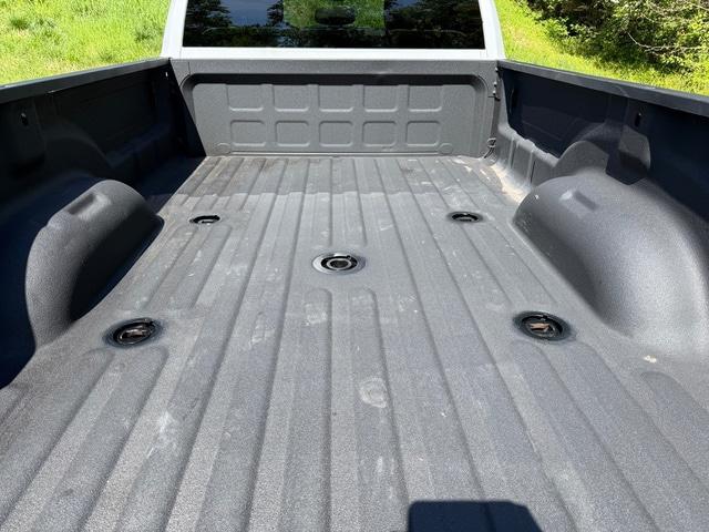 2024 Ram 3500 Big Horn Crew Cab 4x4 8' Box