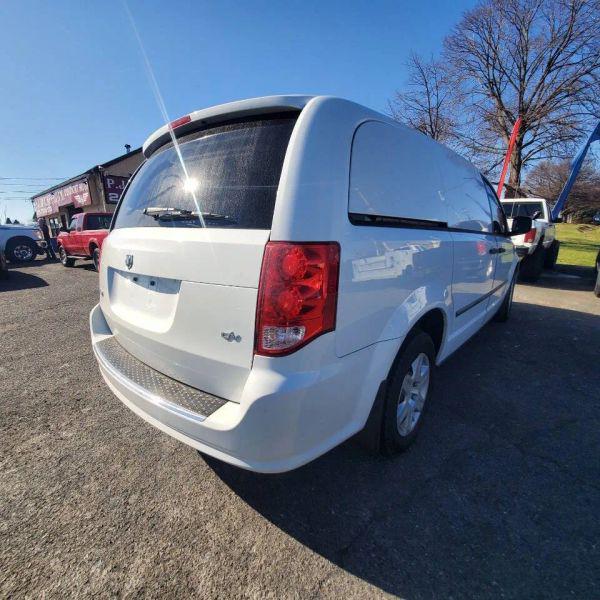 2014 Ram Cargo Tradesman