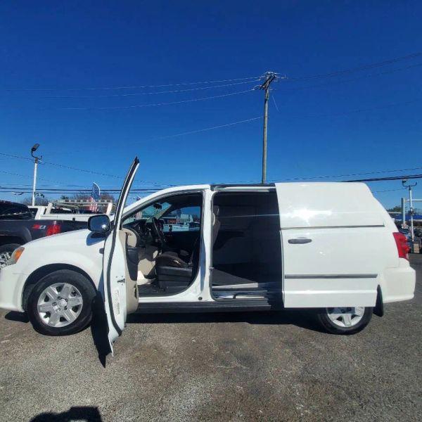 2014 Ram Cargo Tradesman