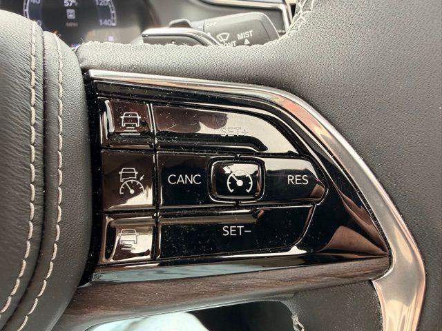 2023 Jeep Grand Cherokee Overland 4x4