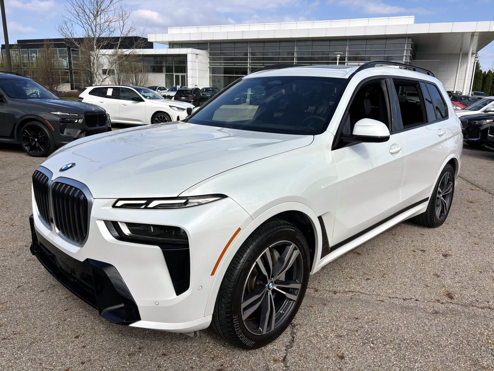 /2023 BMW X7