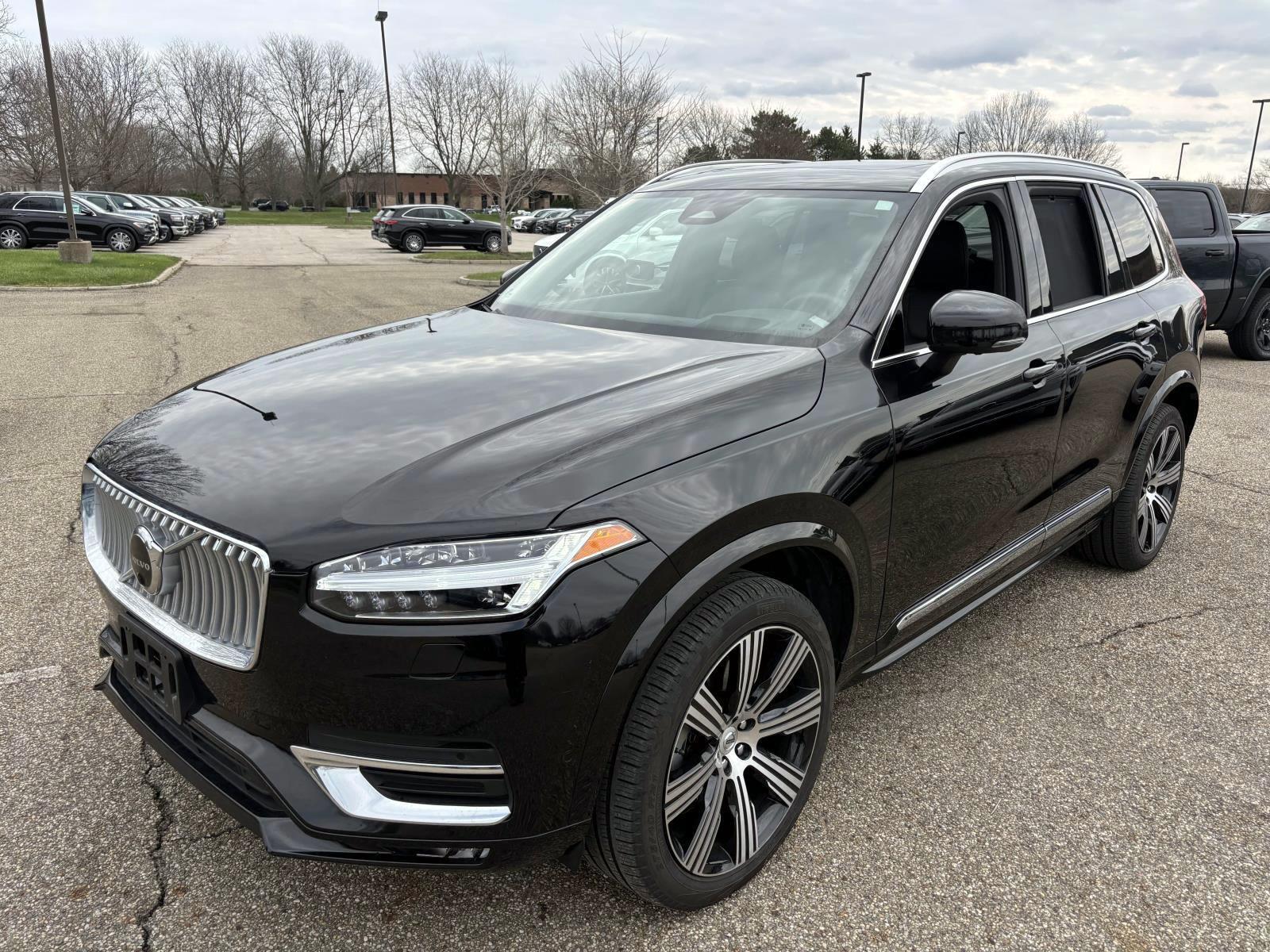 /2023 Volvo XC90
