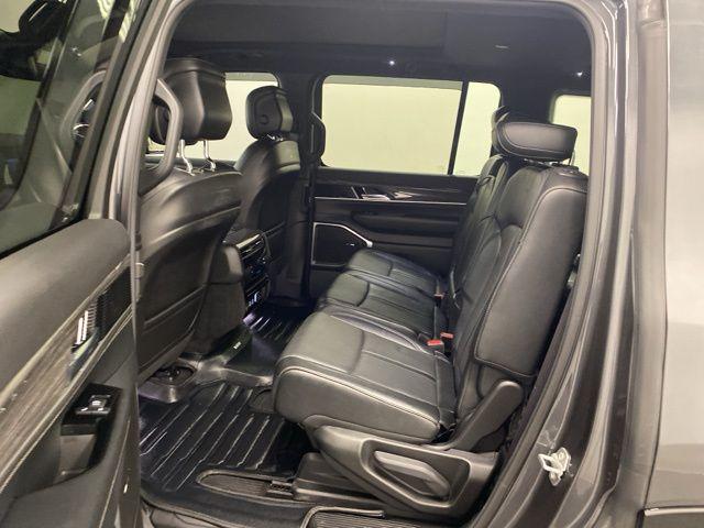 2022 Jeep Wagoneer Series II 4x4
