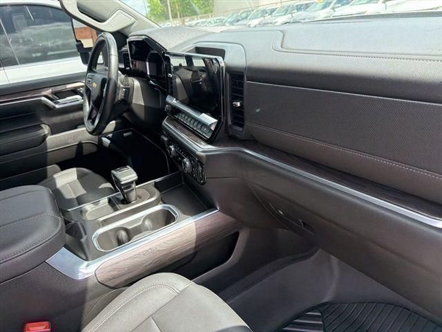 2024 Chevrolet Silverado 1500 4WD Crew Cab Standard Bed LTZ
