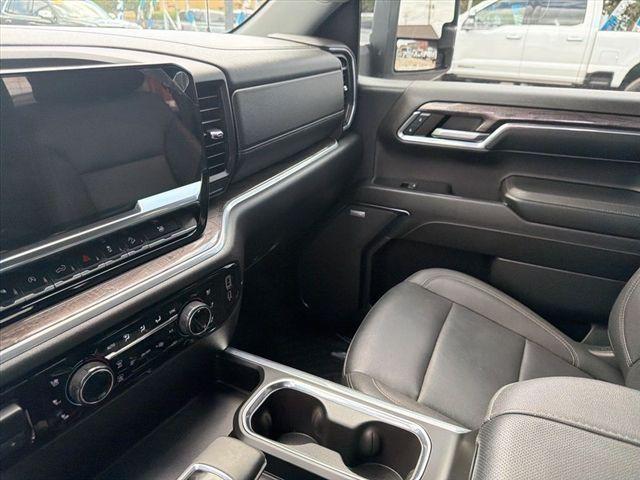 2024 Chevrolet Silverado 1500 4WD Crew Cab Standard Bed LTZ