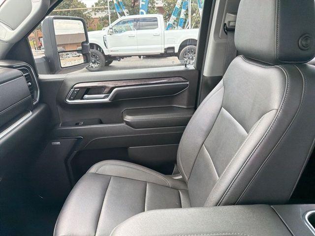 2024 Chevrolet Silverado 1500 4WD Crew Cab Standard Bed LTZ