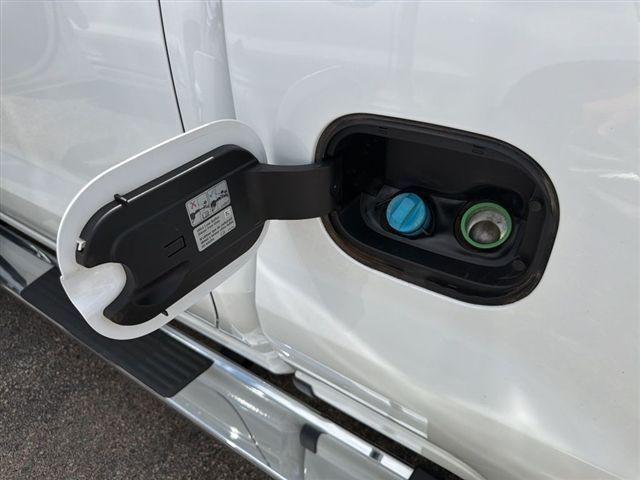 2024 Chevrolet Silverado 1500 4WD Crew Cab Standard Bed LTZ