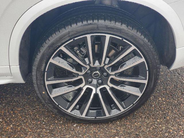 2026 Volvo XC90 Plus, B5 AWD Gas (mild hybrid), Gasoline, Bright, 7 Seats