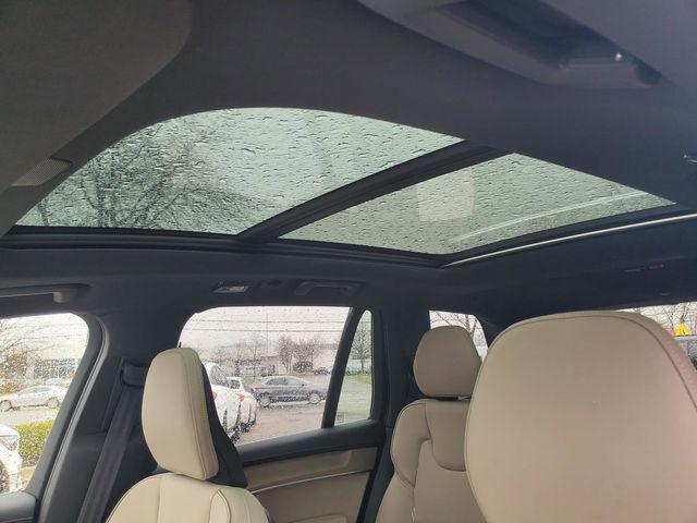 2026 Volvo XC90 Plus, B5 AWD Gas (mild hybrid), Gasoline, Bright, 7 Seats