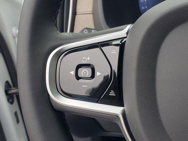 2026 Volvo XC90 Plus, B5 AWD Gas (mild hybrid), Gasoline, Bright, 7 Seats