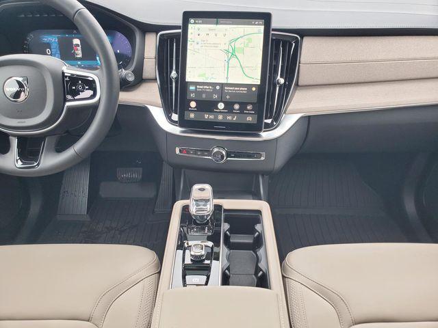 2026 Volvo XC90 Plus, B5 AWD Gas (mild hybrid), Gasoline, Bright, 7 Seats