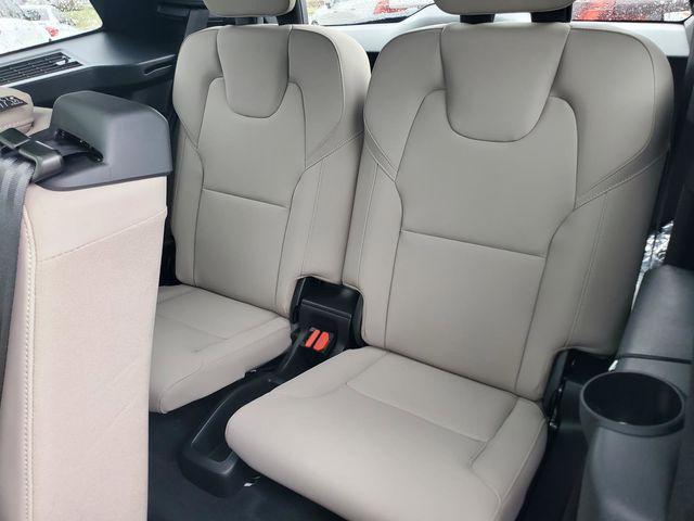 2026 Volvo XC90 Plus, B5 AWD Gas (mild hybrid), Gasoline, Bright, 7 Seats