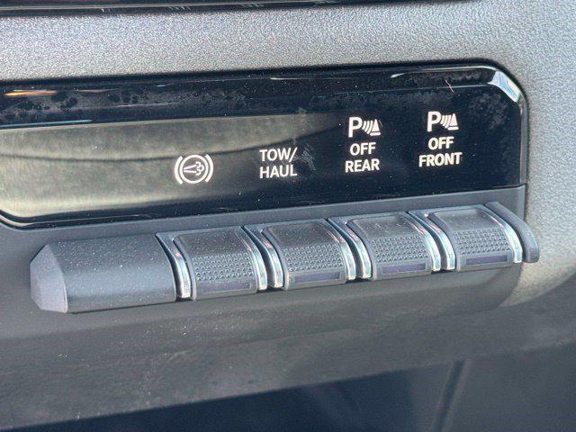 2026 Ram 2500 Black Express Crew Cab 4x4 64 Box