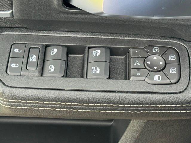 2026 Ram 3500 Big Horn Crew Cab 4x4 8' Box