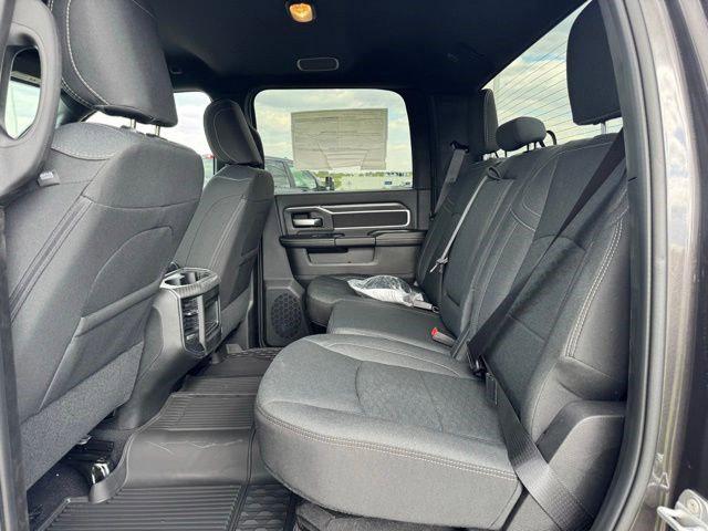 2026 Ram 3500 Big Horn Crew Cab 4x4 8' Box