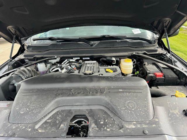 2026 Ram 3500 Big Horn Crew Cab 4x4 8' Box